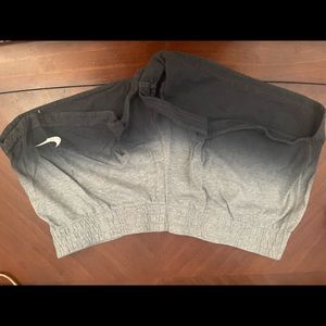 Womens medium Nike ombré shorts